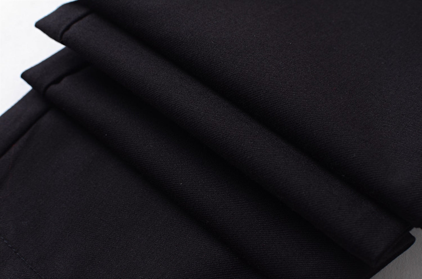 Black Fit Slim 4 Piece Boy's Formal Suits With Vest+Pants+Shirt+Tie Yuanlu