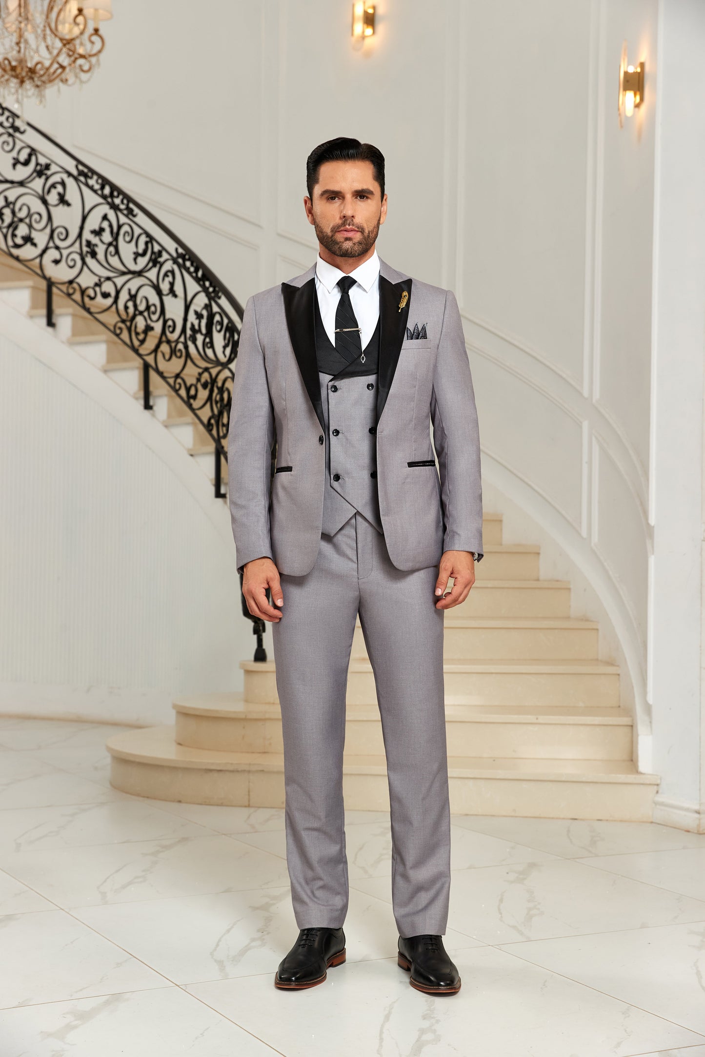 Designer Style Unique Design Modern 3 Pieces Men Suits Yuanlu