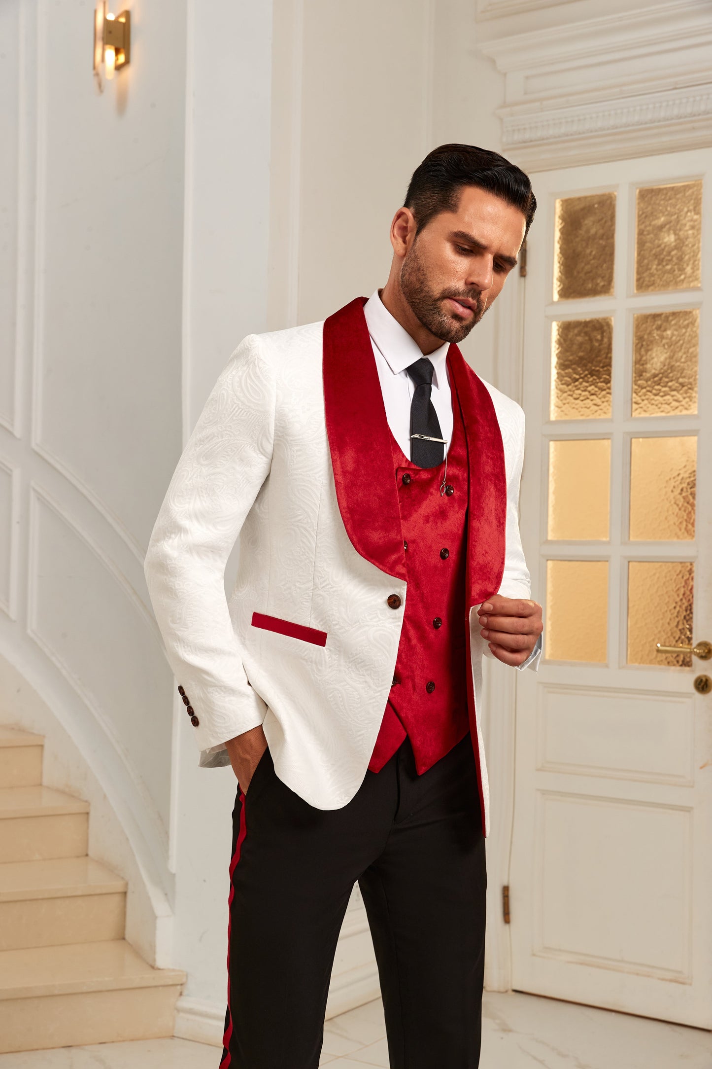 Designer Style Fashion Most Popular 3 Pieces Men Suits Wehilion